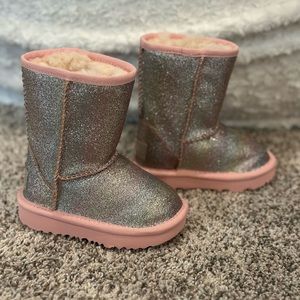 Toddler UGGS NWOT